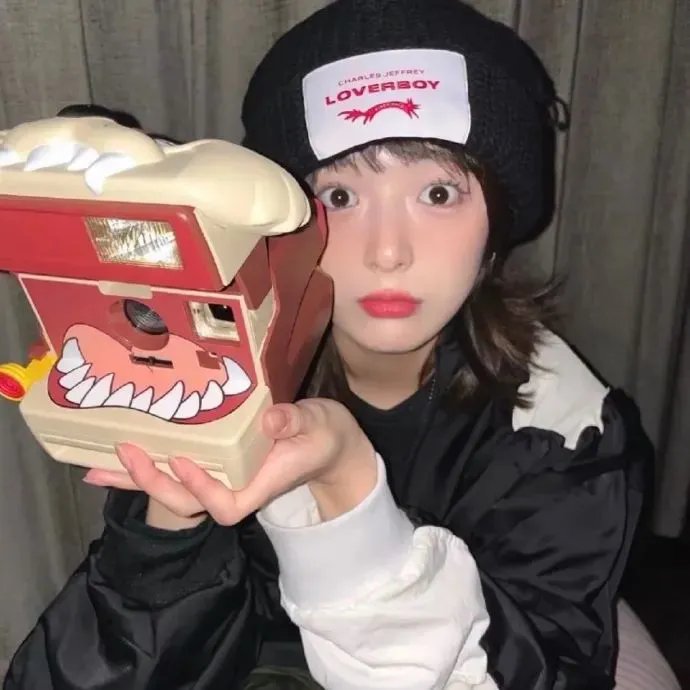 窥机警探侦查事件